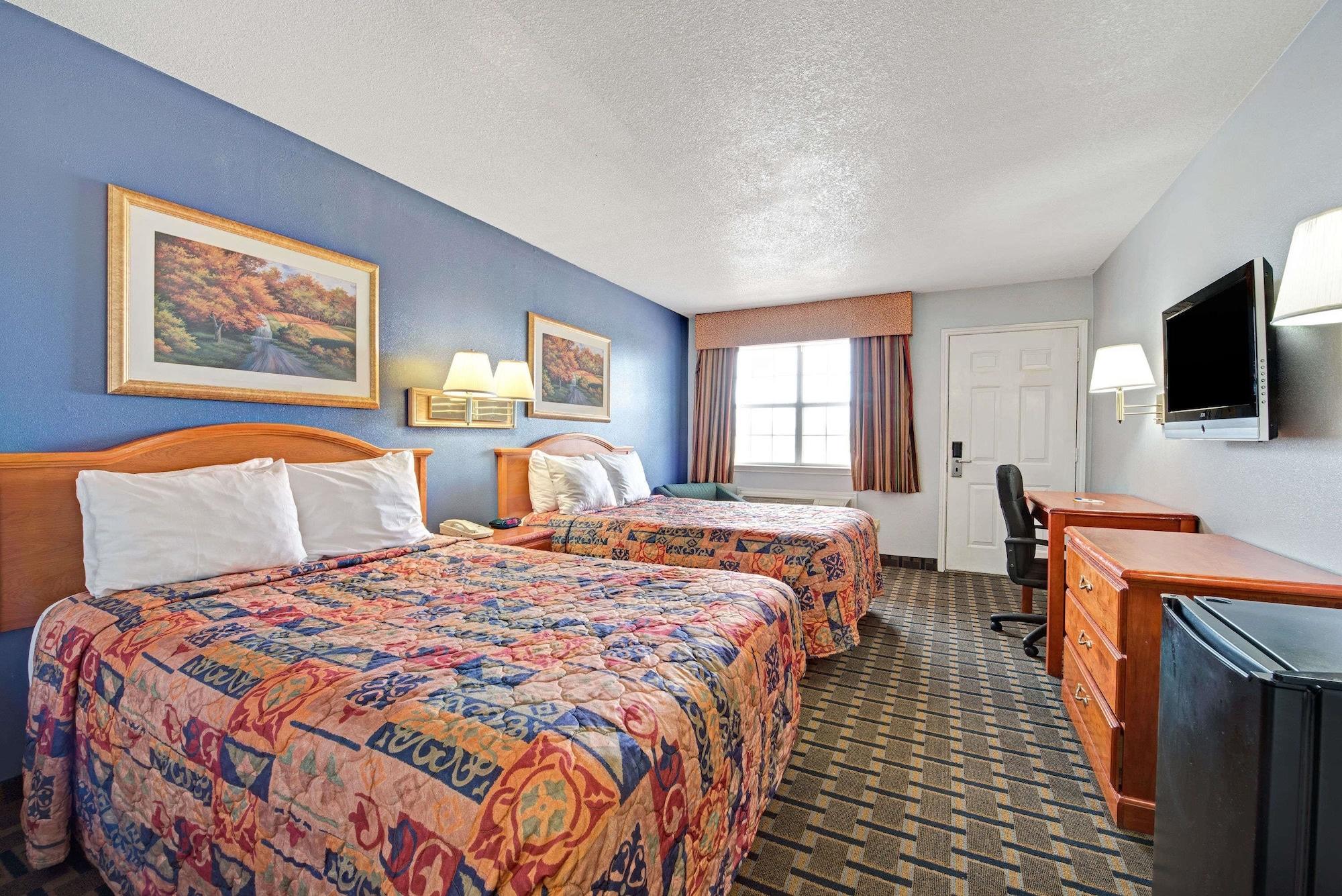 Days Inn Dallas Dfw Екстериор снимка