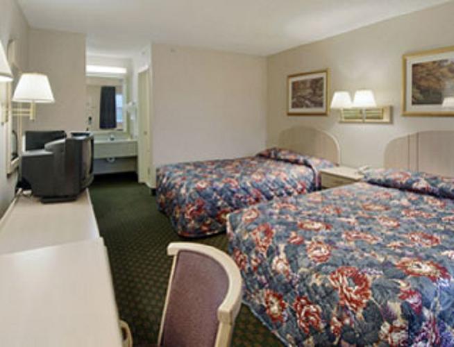 Days Inn Dallas Dfw Стая снимка